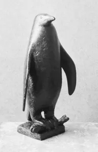 Martin Mayer: Pinguin. 1963, Gips, Höhe 38 cm